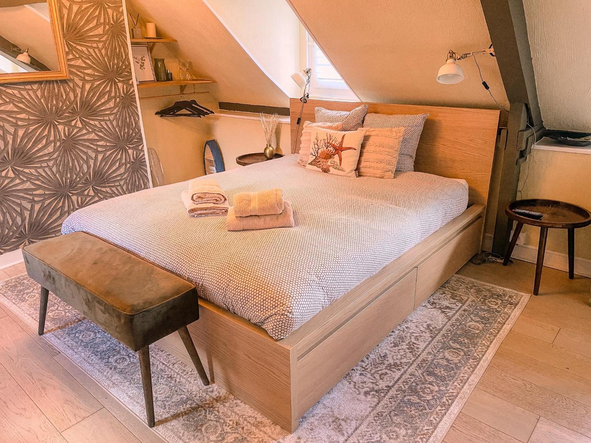 Готель Clementines House Онфлер Номер фото